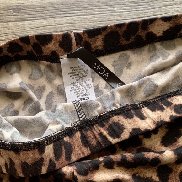 Animal print biker shorts (New) - Picture 3 of 5